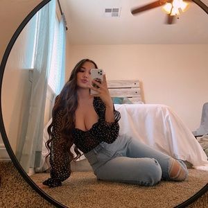 Meet your Posher, Alyssa